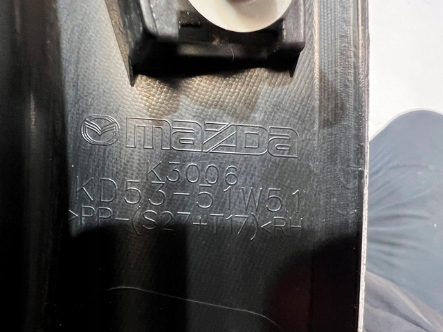 фото №6, Mazda оригинальный номер kd53-51w51 молдинг крыло