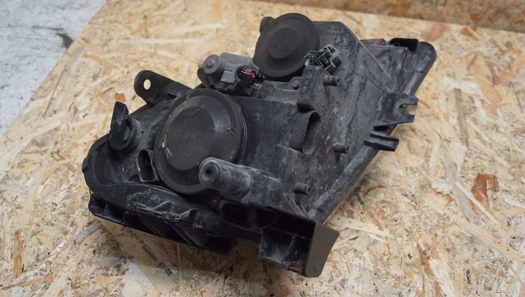 фото №10, Лампа левый перед nissan qashqai j10