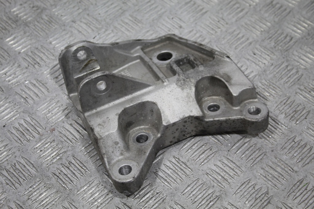 фото №1, Кронштейн подушка двигателя evoque dynamic lift