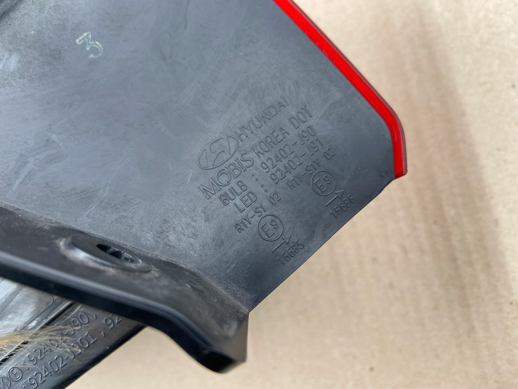 фото №4, Hyundai kona лампа задняя задняя led правая