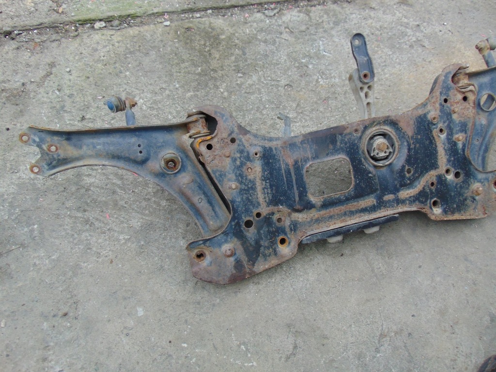 фото №12, Підрамник підрамник перед підрамник vw caddy iii 2.0 tdi 1k0199315a