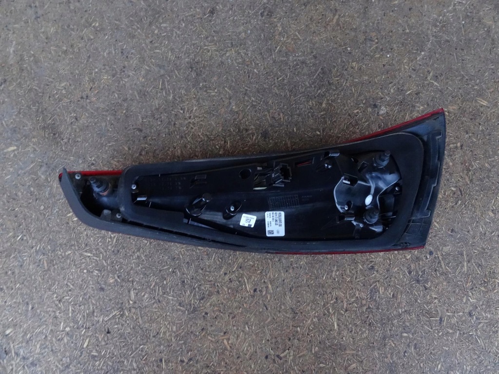 фото №9, Audi q3 8u 11-14 лампа led крышки левая левый задняя задняя oem 8u0945093a europa