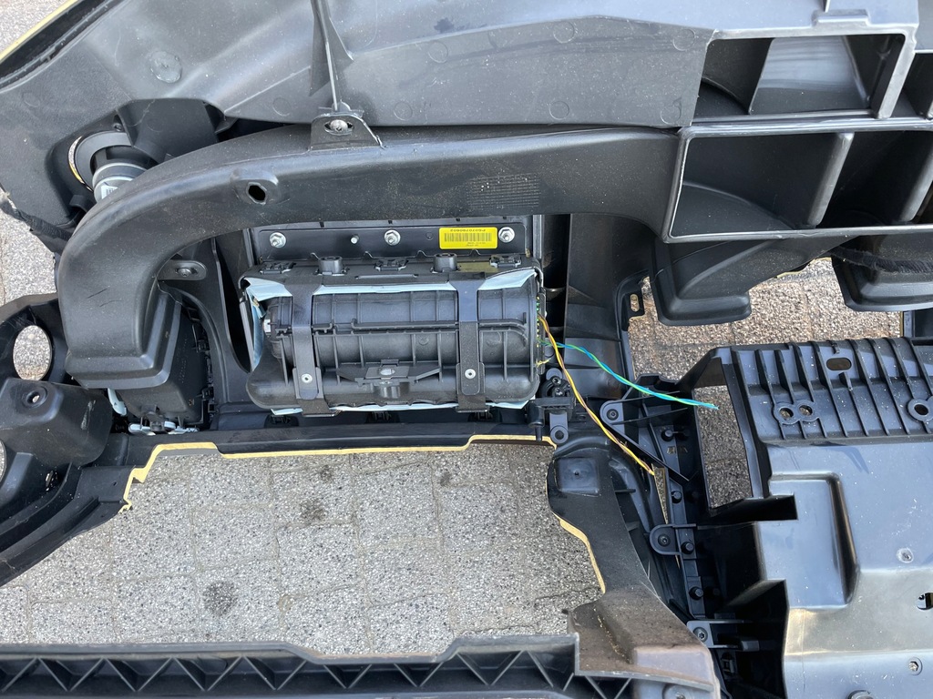 фото №9, Приборная панель консоль комплектная cadillac bls оригинал