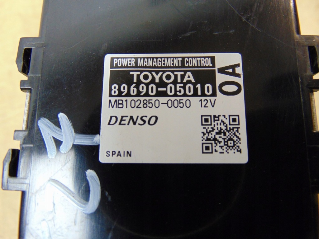 Модуль блок управления toyota avensis t27 2.0 d4d 89690-05010 в Украине