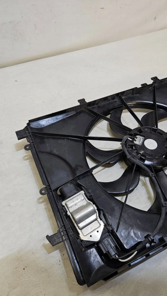 Вентилятор радиатора mercedes cla a117 a2465000093 Недорого