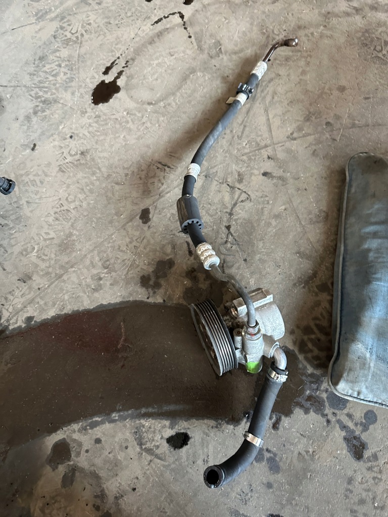 Купить Fiat fiorino насос усилителя 51894441