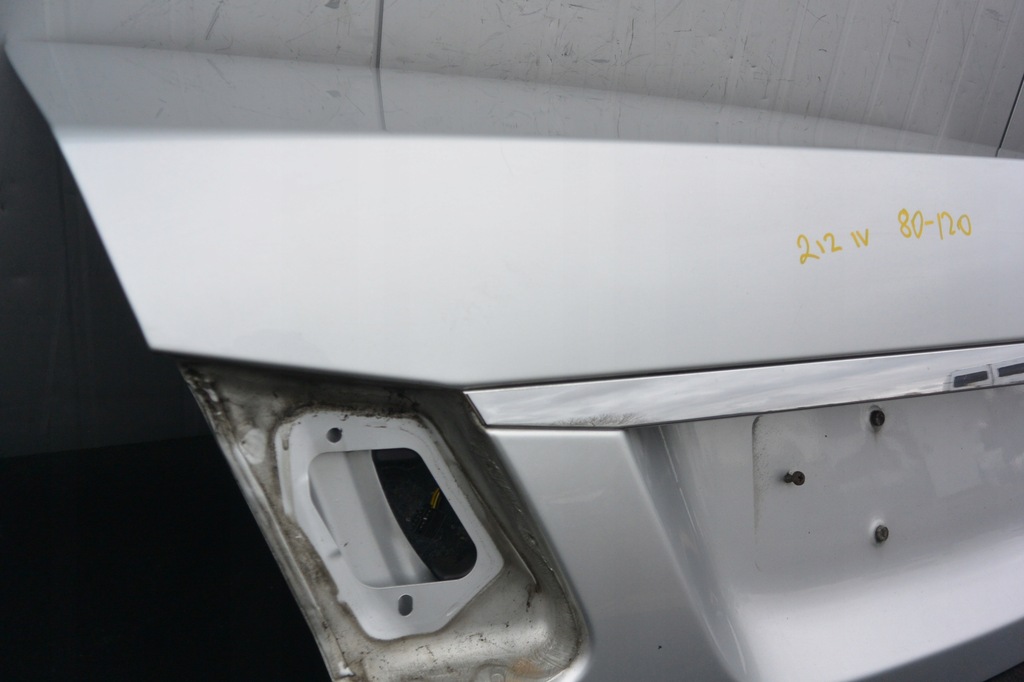 фото №8, Кришка багажника багажника mercedes w212 sedan c775 775