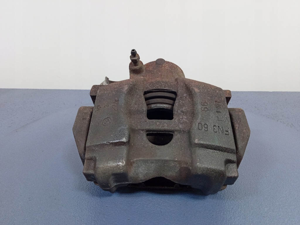 фото №1, Alfa romeo 159 1.9 jtd суппорт перед правый