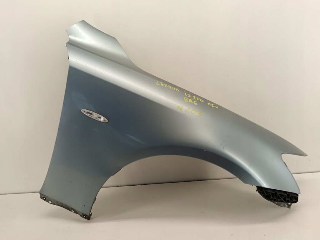 Купить Крыло  правый  передний перед lexus is 250 06-12 8r6