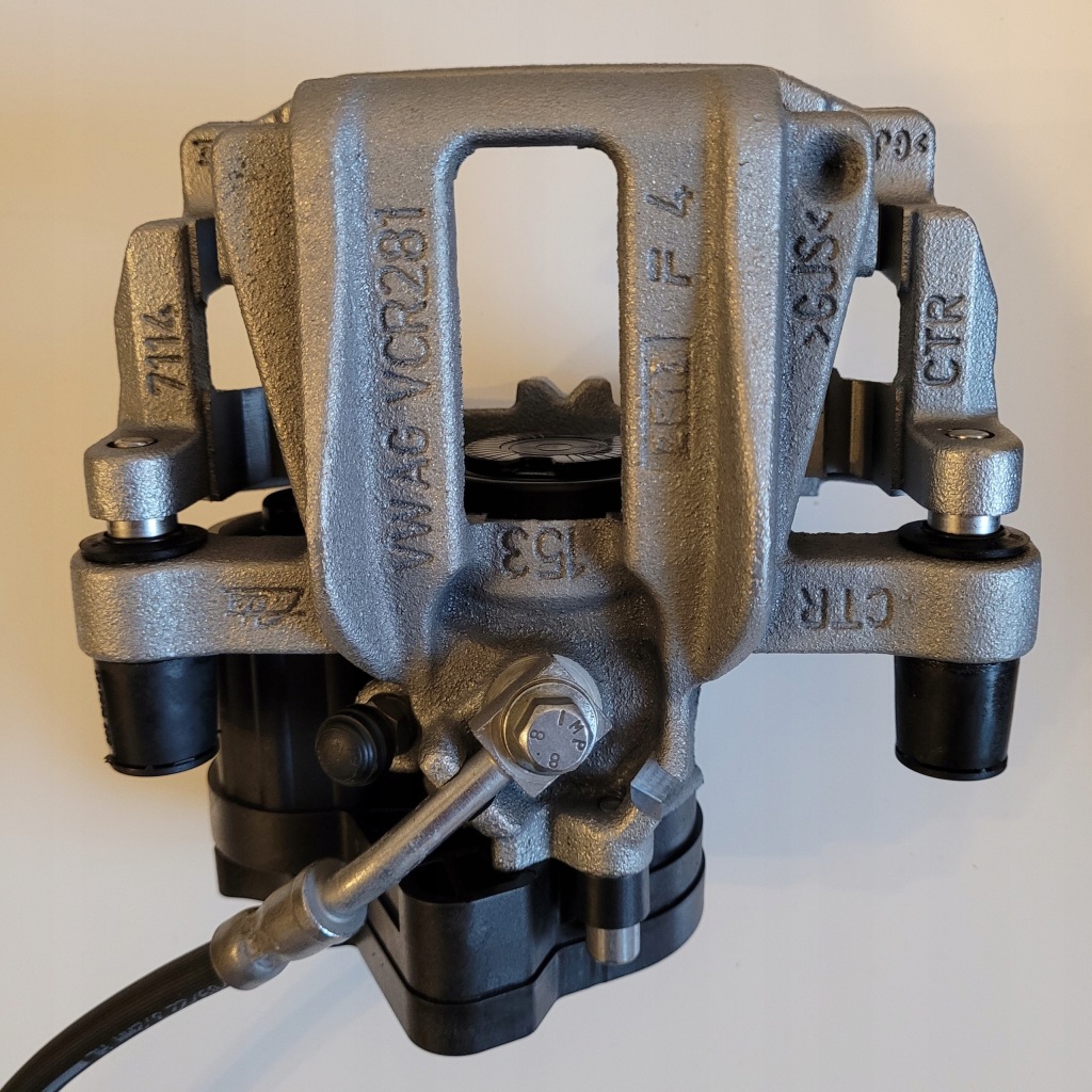 фото №15, Vw golf 8 viii 2020 суппорт тормозной левый задняя