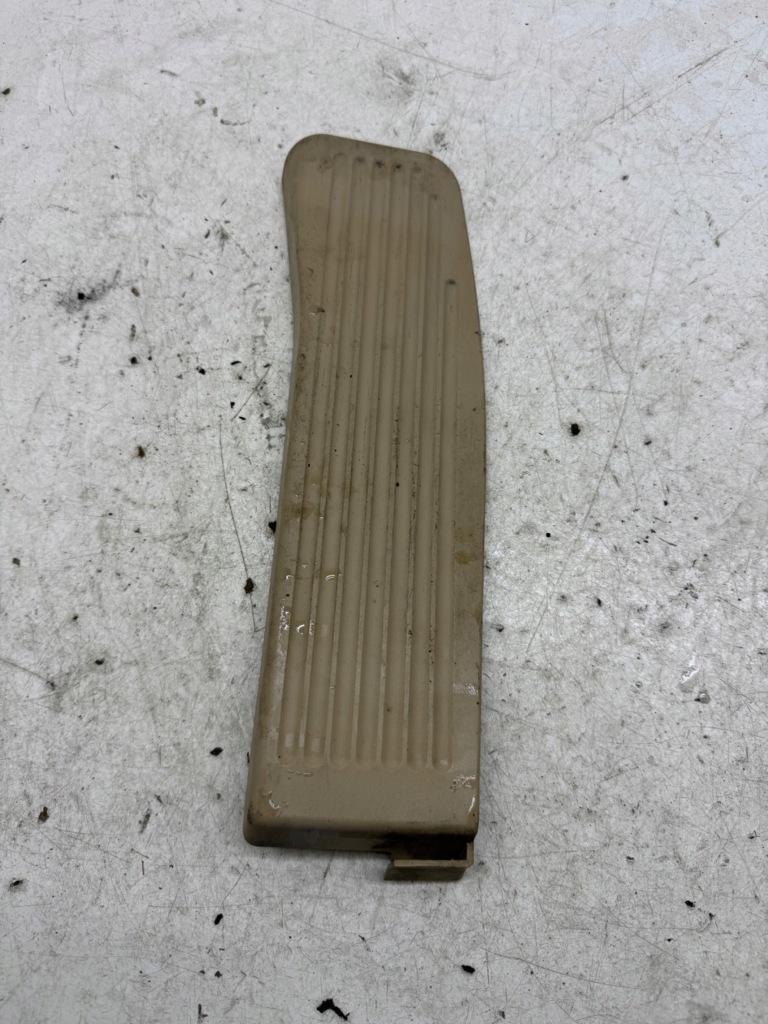 фото №1, Молдинг поріг лівий задня a1646801135 mercedes w164 оригінальний номер eu