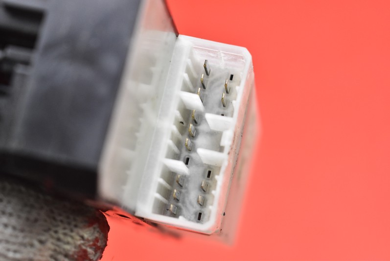 фото №8, Панель управление окон eu suzuki sx4 1 i 06-14