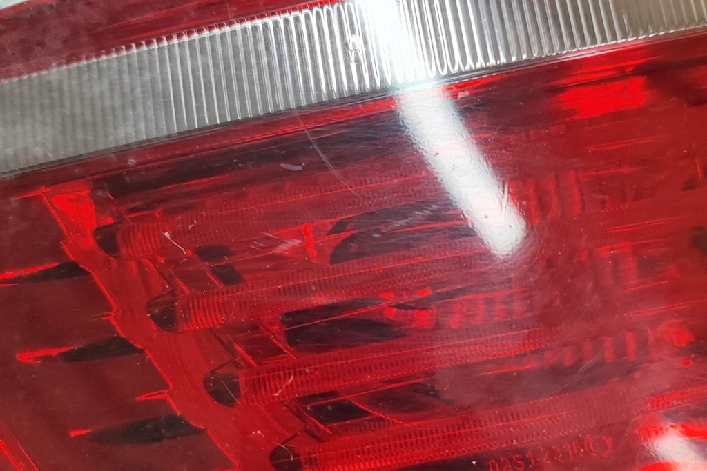 фото №8, Bmw x6 e71 права сторона кришки задній світло задні 7179988 2007 lhd 2413540