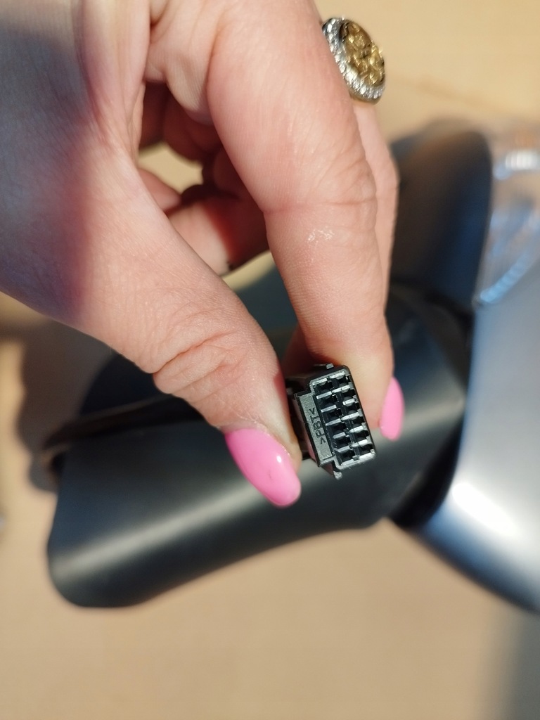 фото №3, 53 renault clio iv дзеркало праве 11 pin