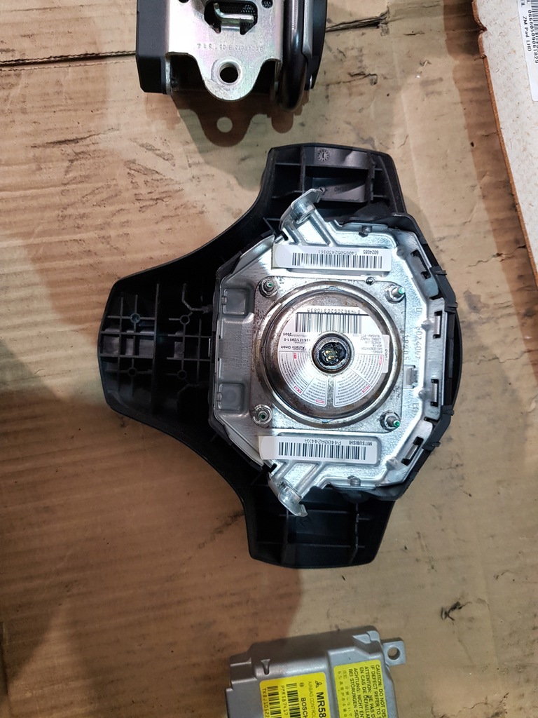 фото №12, Приборная панель приборная приборная панель подушка безопасности mitsubishi colt cz3 vi 05r eur 3d kpl