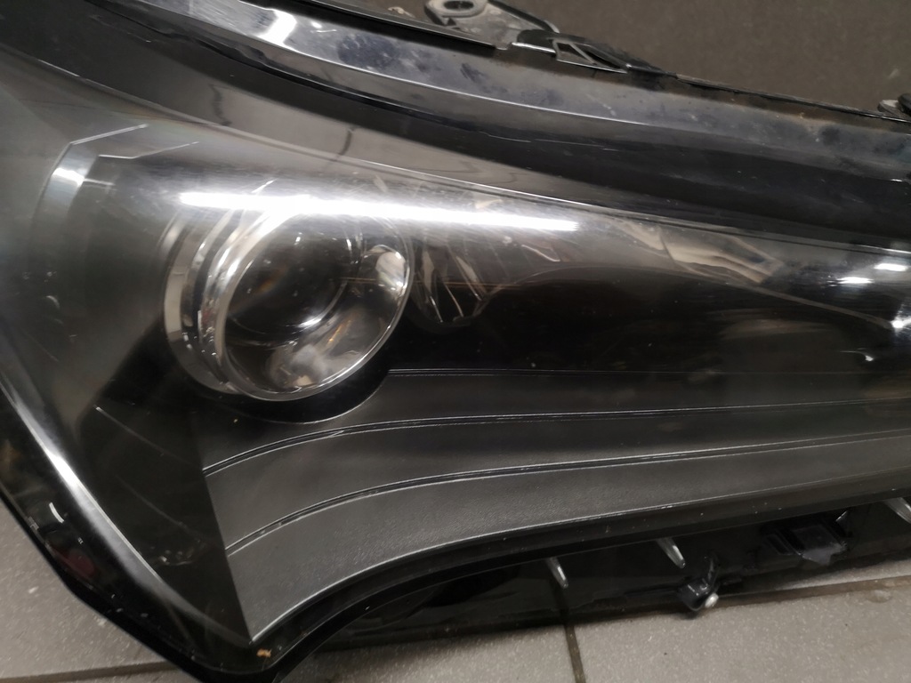 фото №6, Лампа правый перед lexus nx200t europa