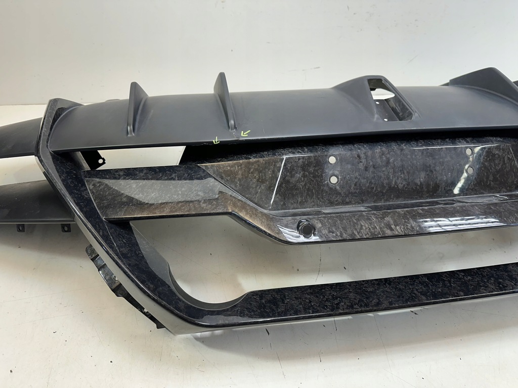 фото №16, Бампер задня дифузор lamborghini huracan performante 4t0 карбон