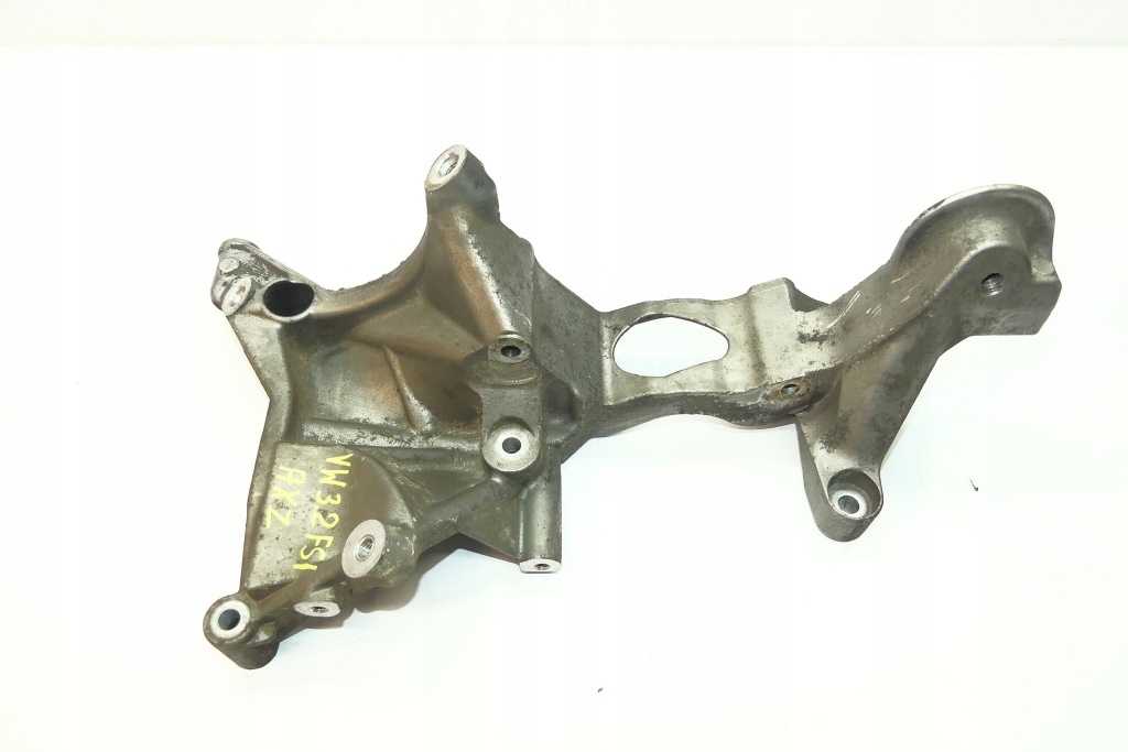 Купить Vw passat b6 3.2 fsi axz кронштейн генератора