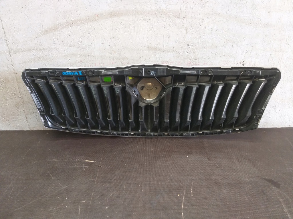 фото №5, Решётка радиатора решётка радиатора skoda octavia 2 ii lift 1z0853651c