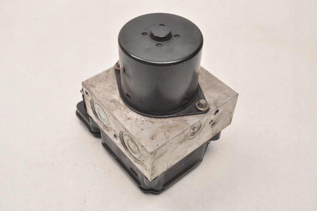 Opel insignia a насос abs 22973924 131260025 743924m 1687039 Недорого