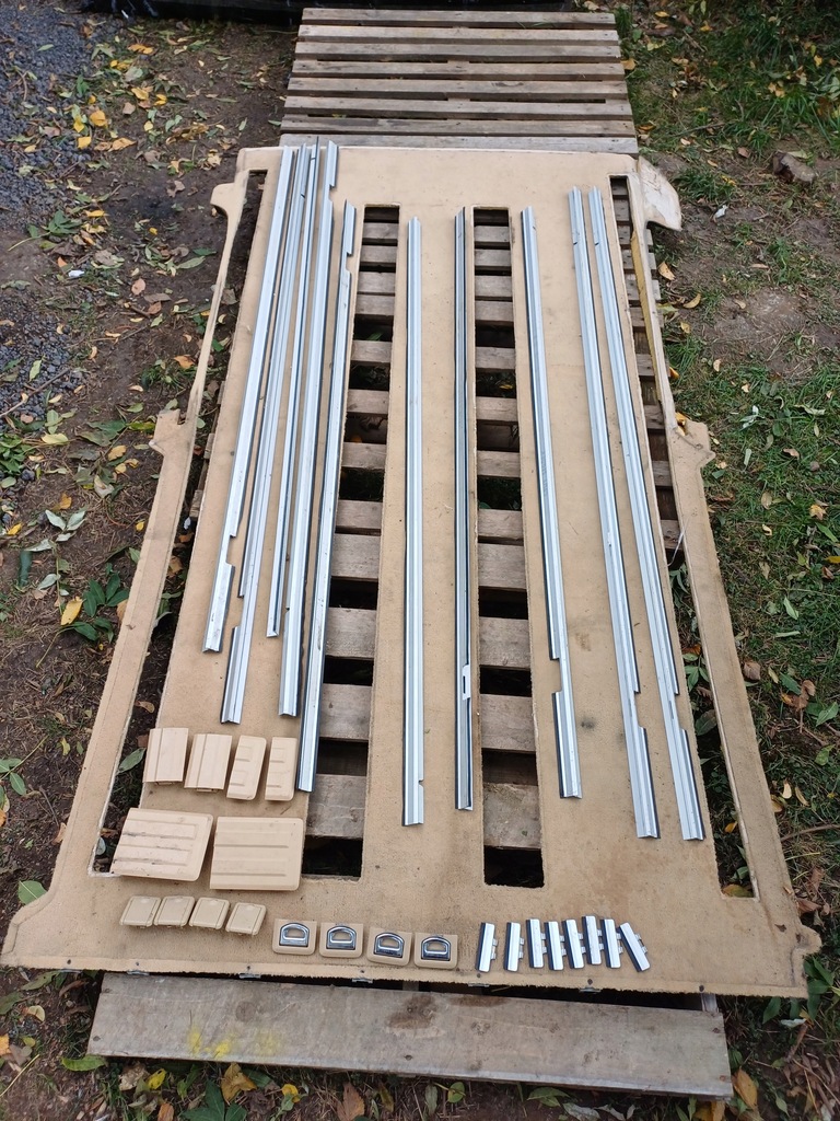 фото №1, Vw volkswagen t5 multivan обшивка пол заглушка рейки заглушки направляющая