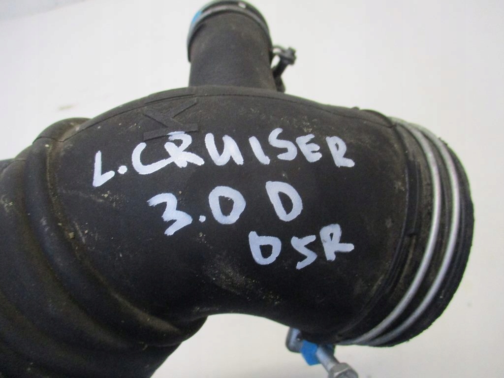 Пабтрубок  труба воздухозаборник воздуха toyota land cruiser 3.0 d Доставка