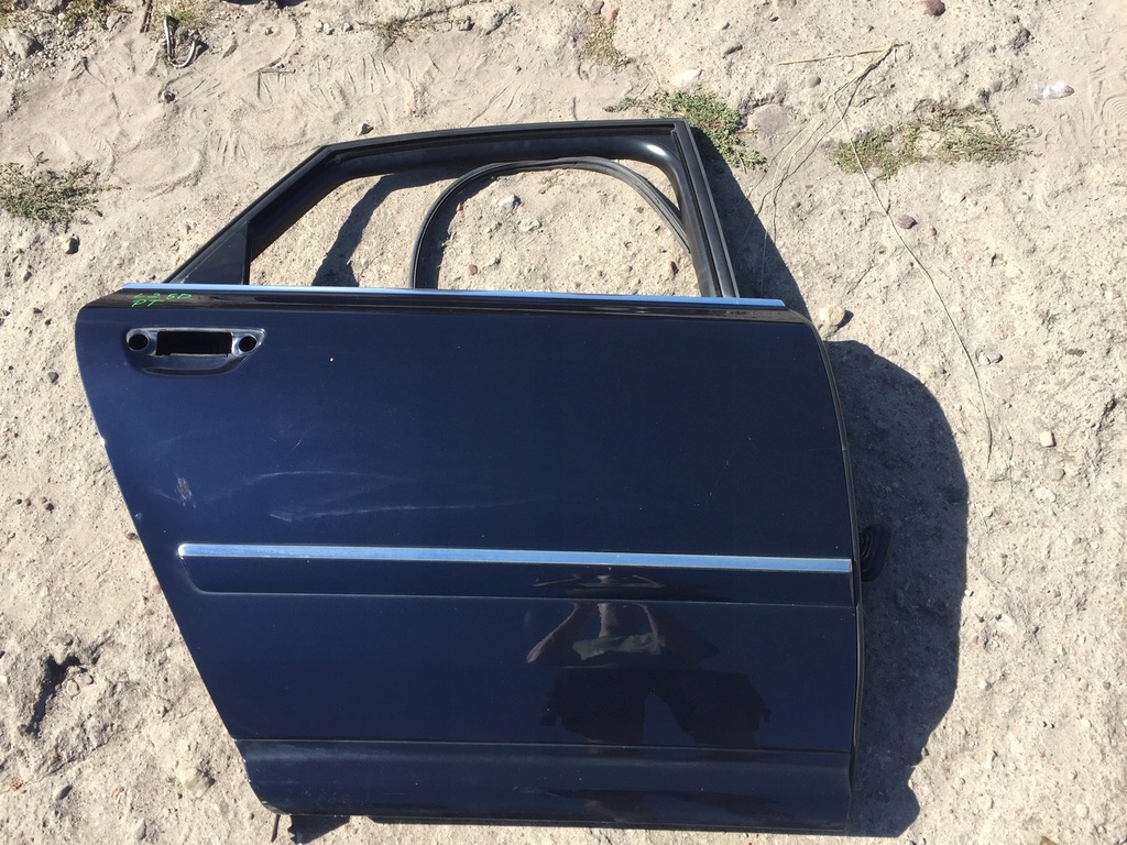 фото №1, Audi a8 d3 lz5d дверь правое задние правый задняя