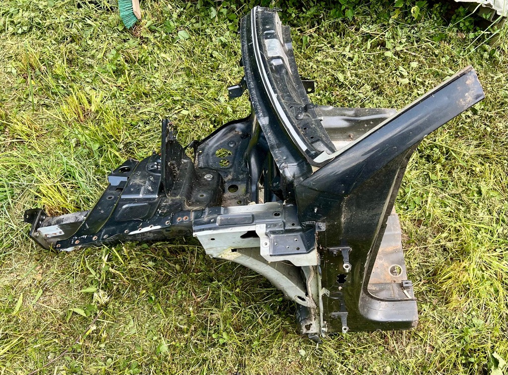 фото №1, Четверть передняя левая porsche 95b macan