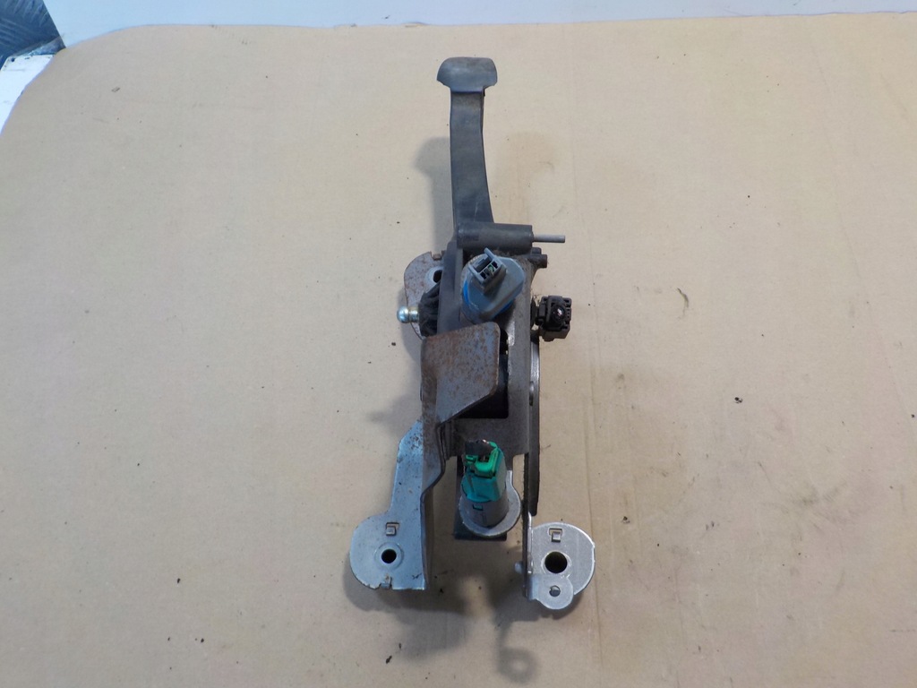 фото №1, Педаль сцепления renault megane 09450242 465030037r