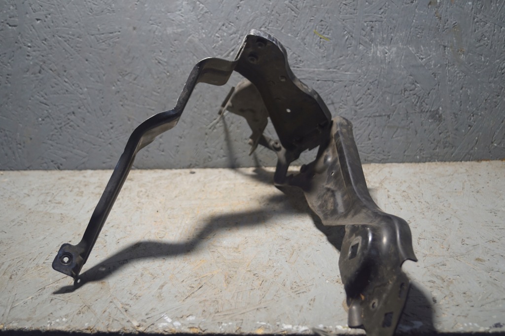 Купити Панель фари лампи правий перед mercedes c w204 204626045 s640