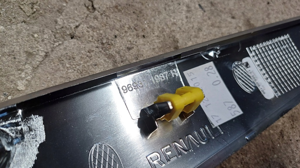 фото №9, Renault megane iv защита туннель правая dekor led 969301794r