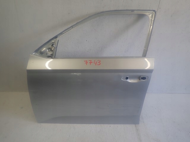 фото №1, Дверь левая передние перед skoda fabia 3 iii 6v 14-