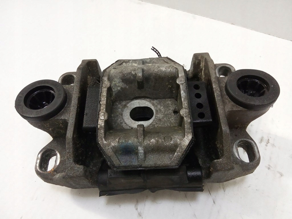 фото №8, Ford mondeo mk3 2002-06r.- подушка коробки передач