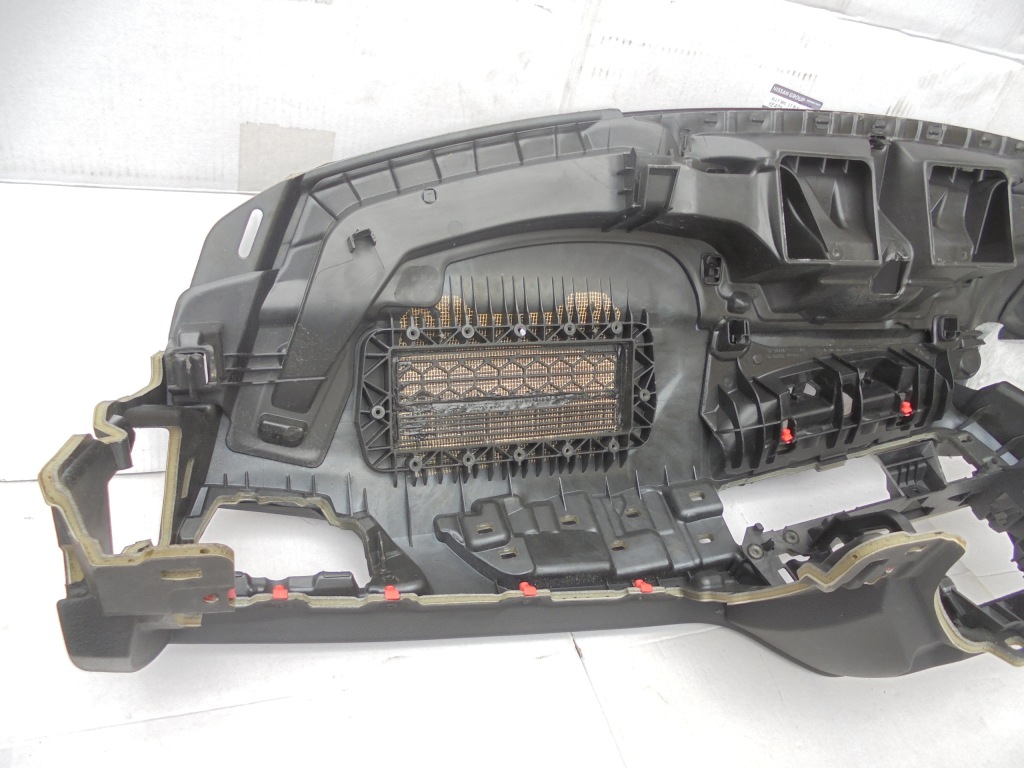 фото №9, Приборная панель приборная консоль приборная панель bmw 1 f20 f21 lift нитка сшитая slask