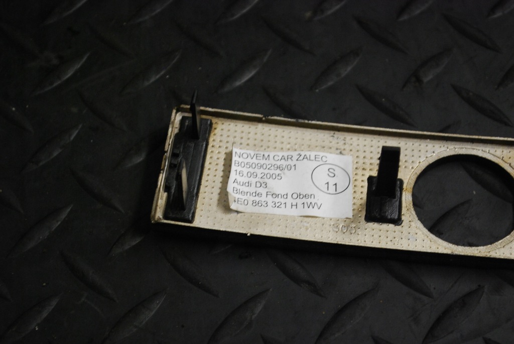 фото №6, Drewo dekor прикурювача audi a8 d3 4e0863321h