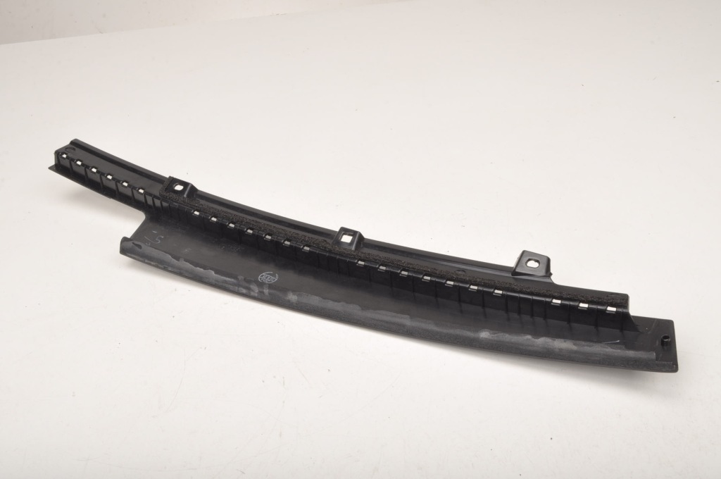 фото №8, Volvo xc60 ii молдинг стійка передній права 32257329