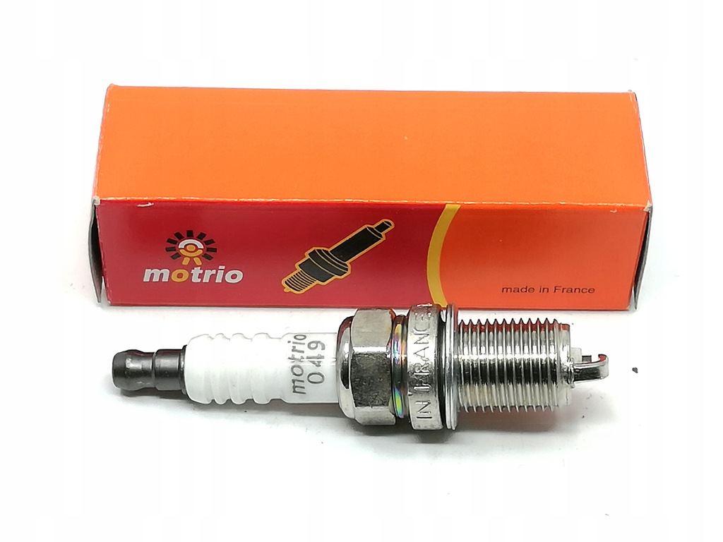 фото №1, Свеча зажигания musso twingo safrane 8671004049
