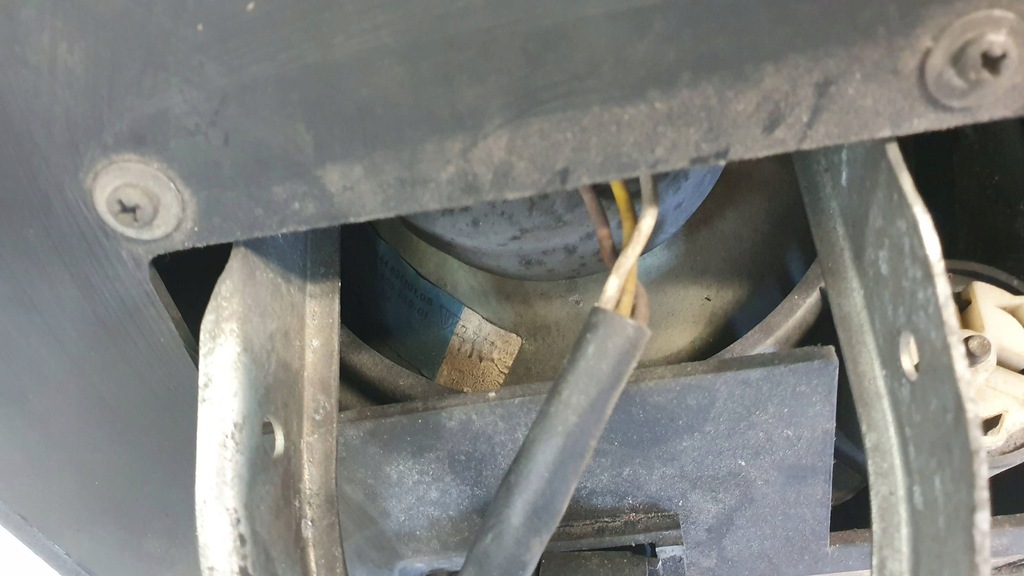 фото №11, Лампа перед левая porsche 944 82-