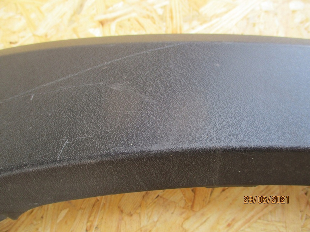 фото №9, Toyota rav4 v молдинг крила лівий перед 18-