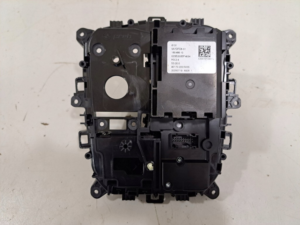 фото №10, Bmw x4 g02 2023 домкрат перемикання передач / верхній