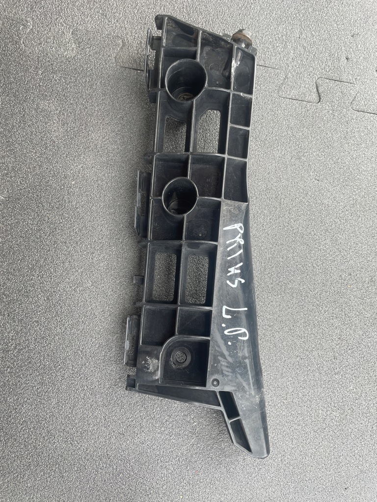 фото №1, Напрямна бампера лівий перед передній prius iii 09-15