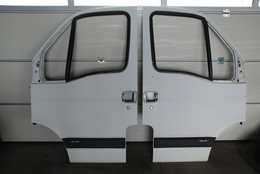 фото №1, Дверь p / l master movano mascott 03-10