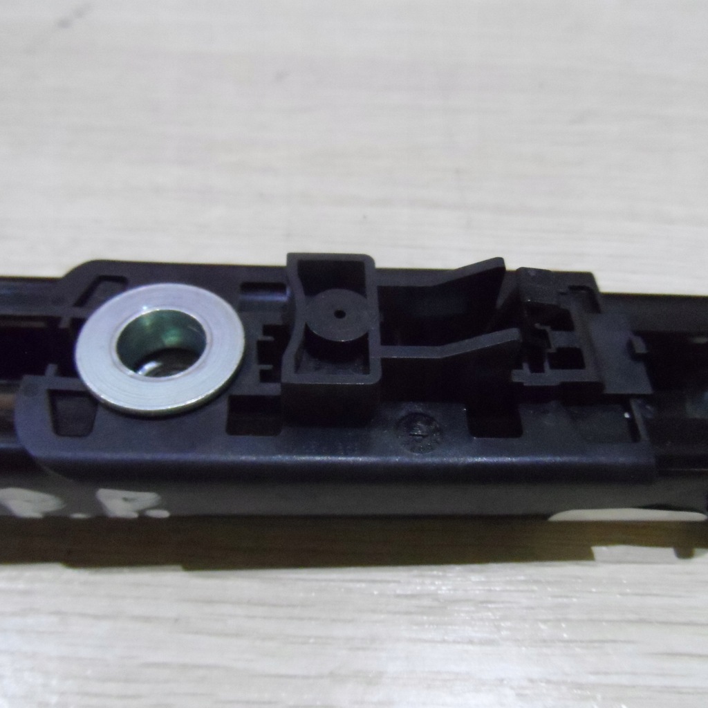 фото №8, Ползунок регулировка поперечина 605300800f fiat freemont 12r