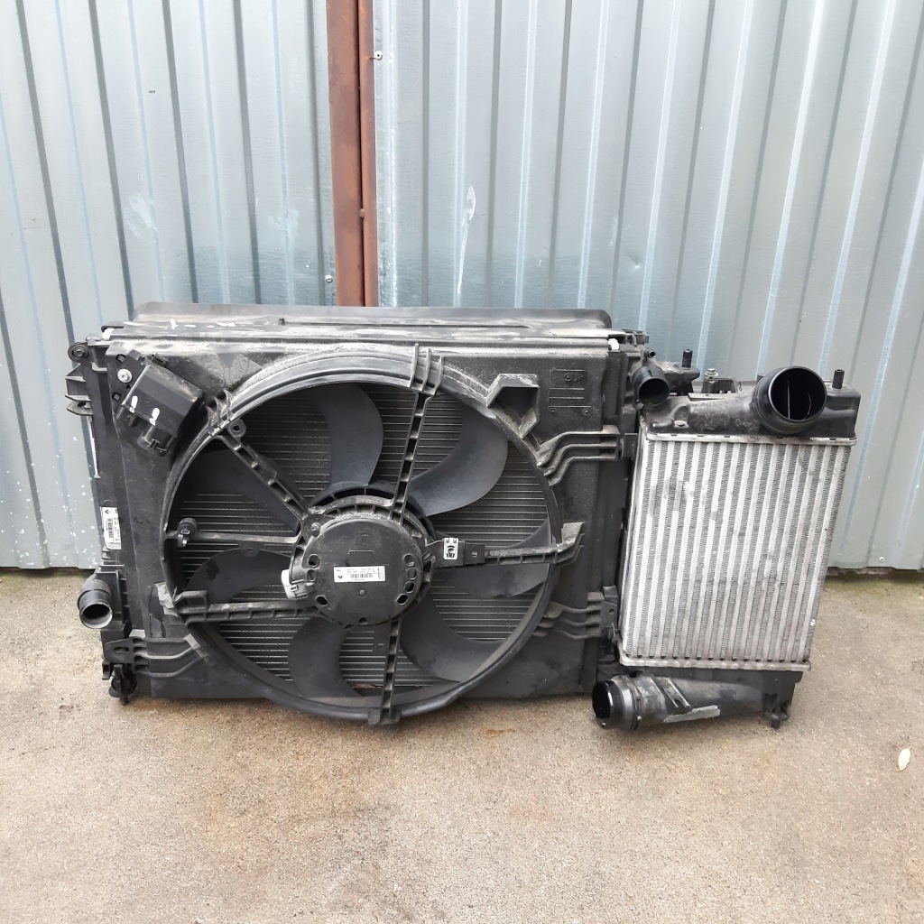 Renault scenic iv комплектный  ремень передний радиатор вентилятор с Разборки