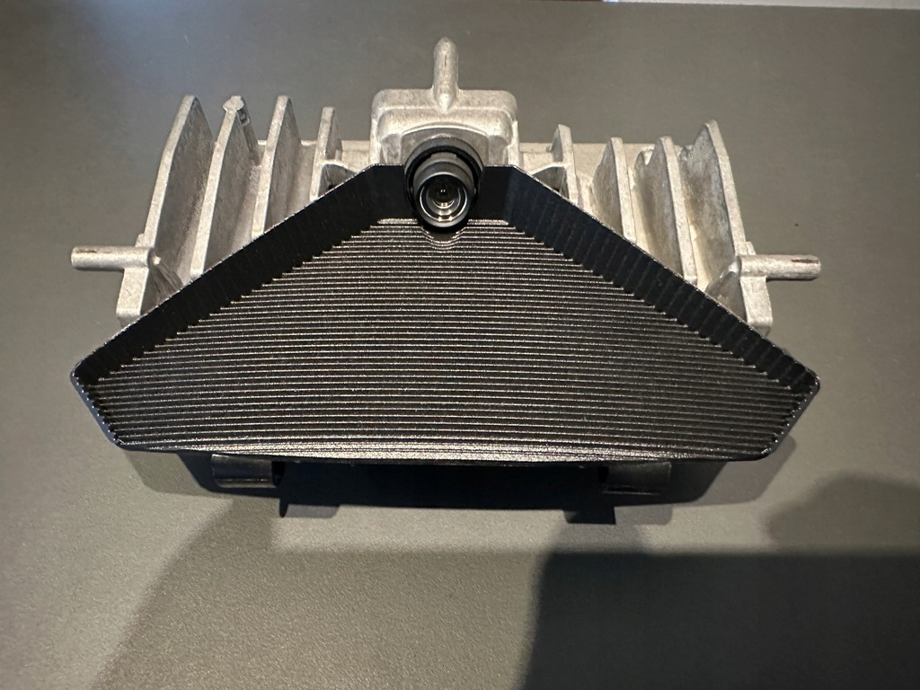 фото №1, Volvo xc90 ii xc60 ii xc40 v60 v90 камера радар ассистент поперечина 32294431