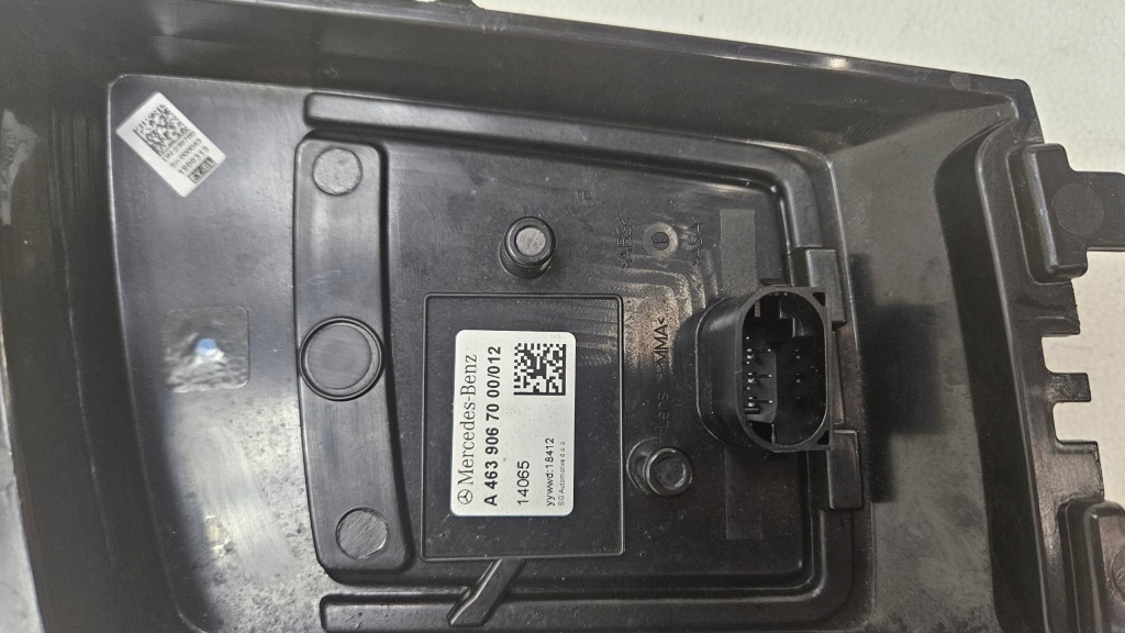 Поворотник правый mercedes g-klasa w463 рестайлинг Киев