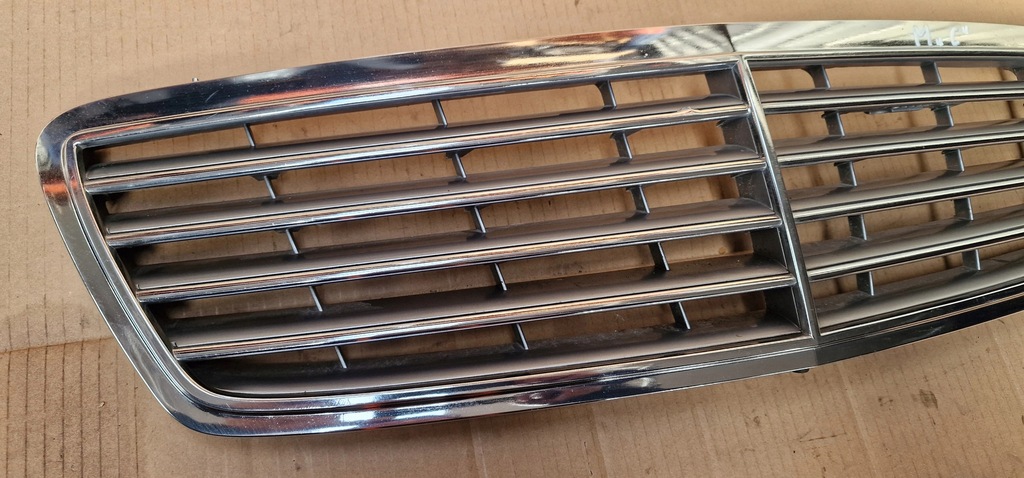 фото №2, Решётка радиатора решётка радиатора mercedes c w203 a2038800183