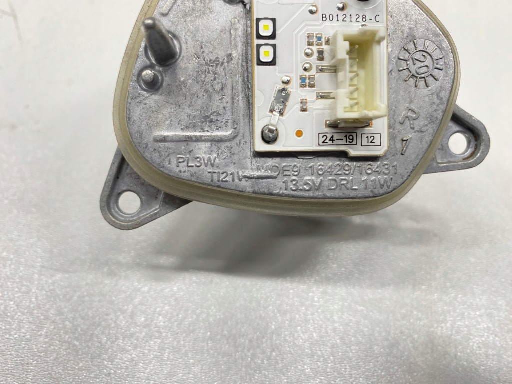 Блок розжига модуль фары led drl йожик  opel crossland x 2016- Киев