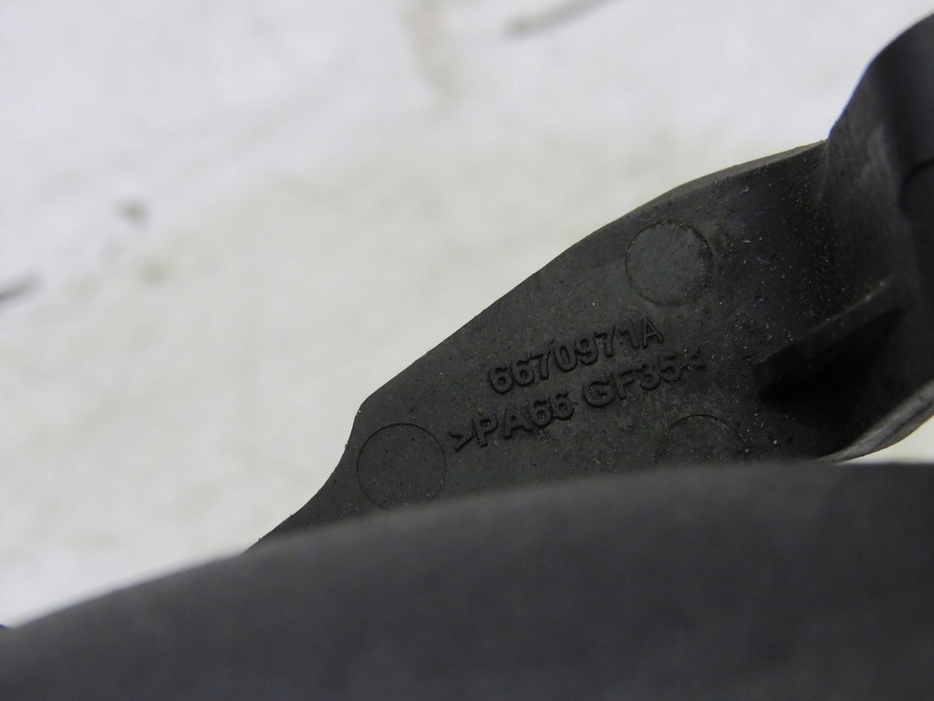 фото №10, Труба шланг воздуха sandero ii 0.9 144604208r