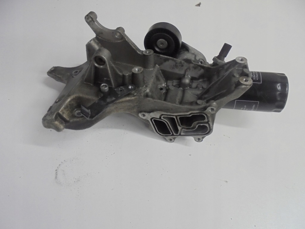 Audi a4 b8 a5 1.8 2.0 tfsi кронштейн генератора Киев